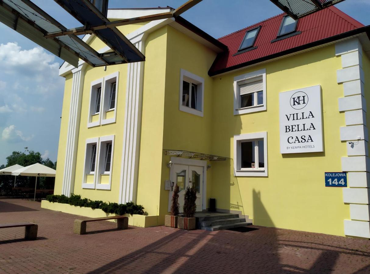 Villa Bella Casa Lomianki Luaran gambar