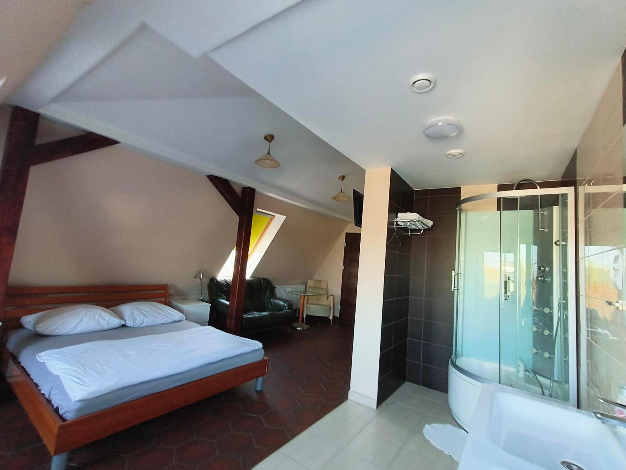 Villa Bella Casa Lomianki Luaran gambar